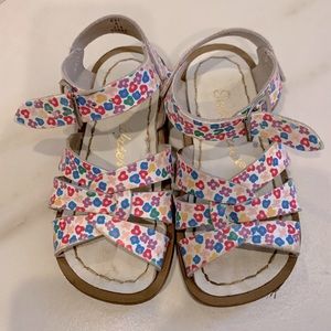 Floral Salt Water Sandals sz 6